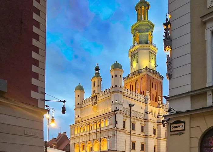 Nika Lux Self Check In * Poznaň